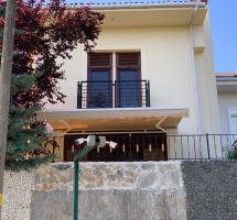 bina-merdiven-ustu-balkon-tentesi